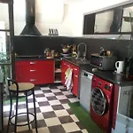 A Avec Balcon Σετ