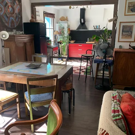 Appartement A Avec Balcon