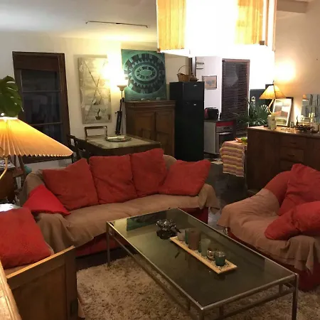 A Avec Balcon Appartamento *