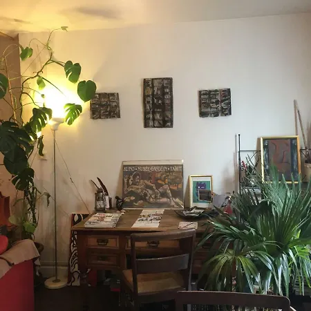 Appartement A Avec Balcon *