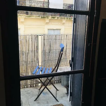 Appartement A Avec Balcon *