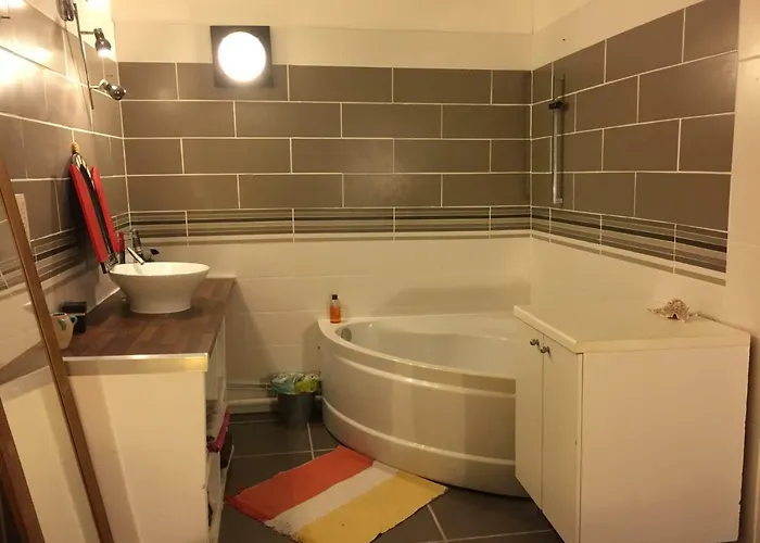 A Avec Balcon Lägenhet