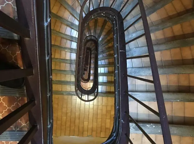 A Avec Balcon Lägenhet Sète