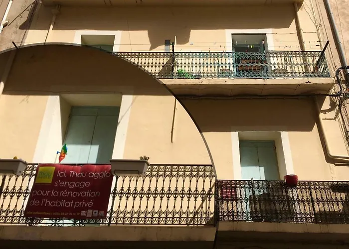 A Avec Balcon Lägenhet